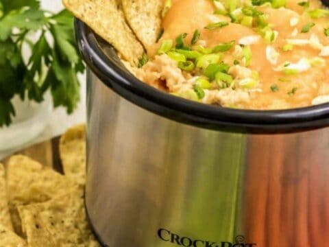 How to make spicy buffalo chicken dip