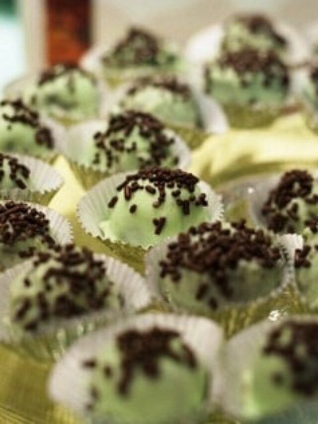 RECIPE: Cool Mint OREO Cookie Balls