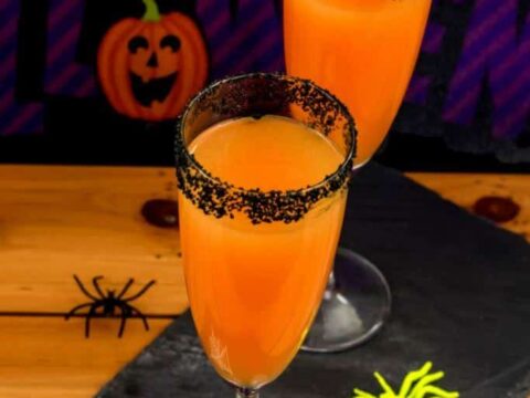 This Spooky Halloween Mocktail Recipe is very easy to throw together and you probably have all the ingredients on hand!
