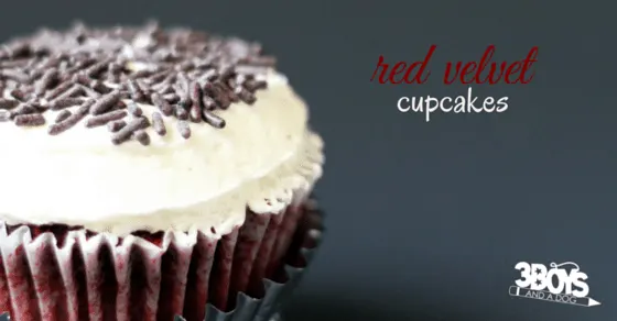The Best Red Velvet Cupcake Recipe: a light and airy cake with a rich chocolate flavor and tangy, not-too-sweet cream cheese frosting. Simply the best.