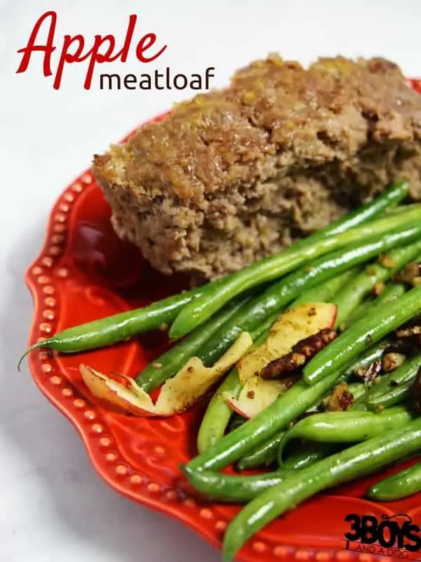 Delicious & decadent apple meatloaf recipe; the perfect quick supper idea if you want something filling and healthy. The moisture of the apple keeps this meatloaf juicy without the need for any gravy