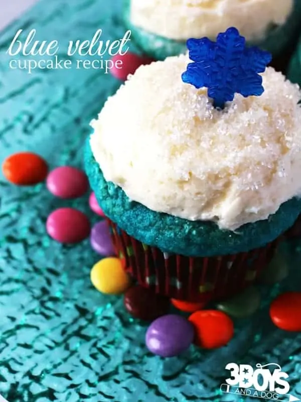 Move over red velvet, there's a blue cupcake recipe in town! This Blue Velvet Cupcake has all of the buttery flavour and fluffy texture you love in a red velvet but in a cool new color
