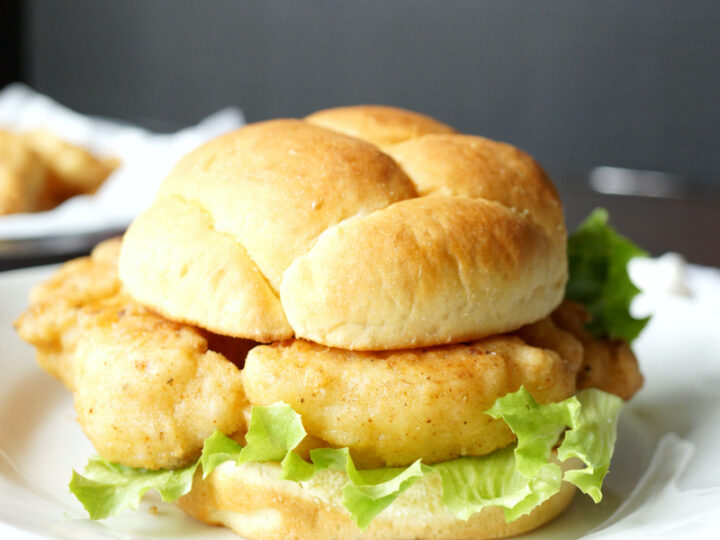 Image for vegan cauli-fil-a sandwiches