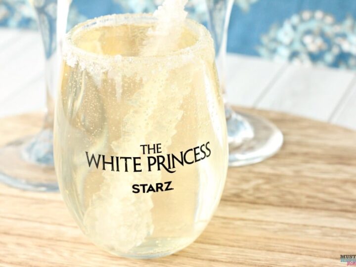 Image for The White Princess Fizzy Mocktail Recipe 