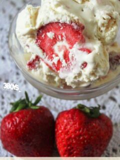 strawberry Ice Cream DIY only 4 ingredients