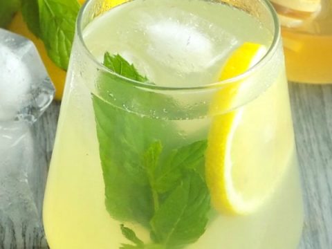 Image for Healthy Honey Lemonade with Mint