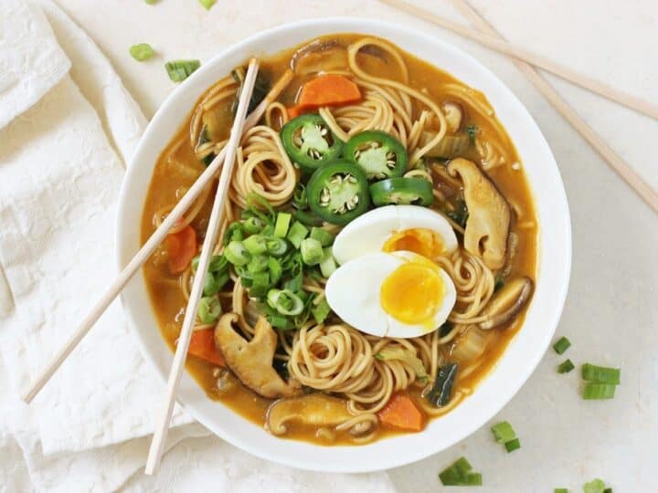 Image for Lightened-Up Veggie Ramen Bowls