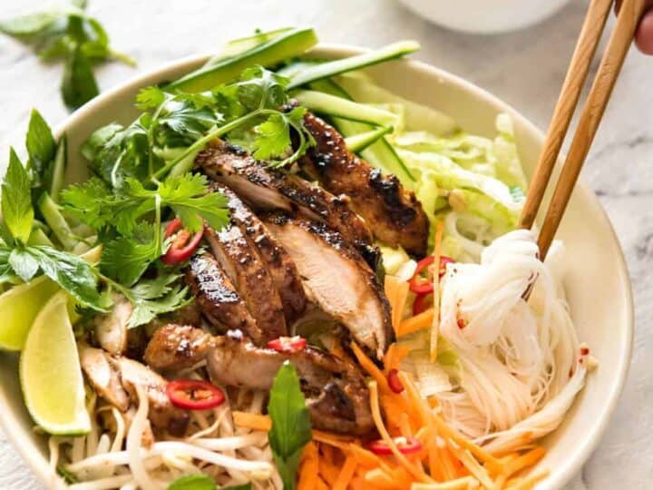 Image for Vietnamese Noodles with Lemongrass Chicken