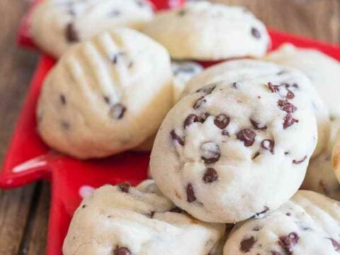 Image for Easy Chocolate Chip Whipped shortbread