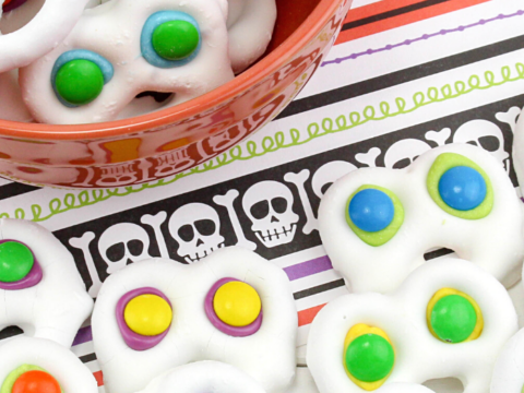 your kids will love these adorable screaming ghost candies
