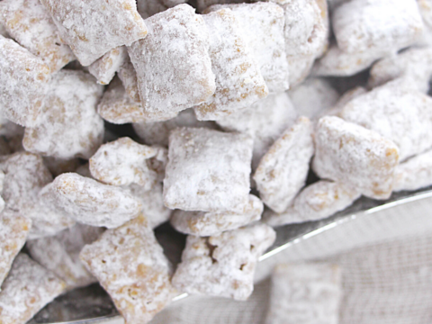 your kids will love eating and helping to make this caramel muddy buddies recipe