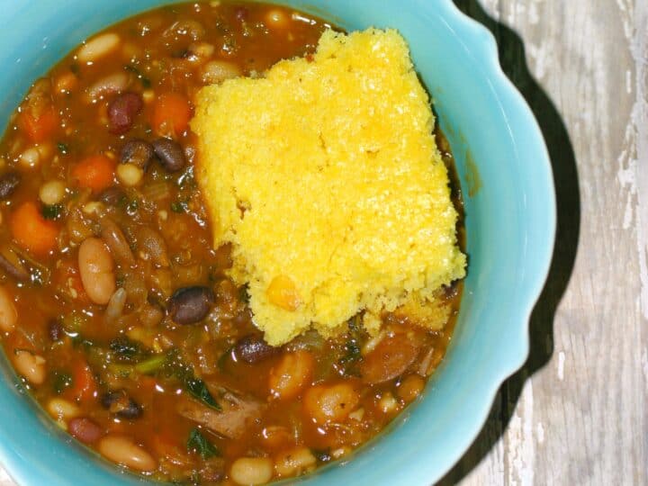 Image for Easy Recipes: 15 Bean Soup