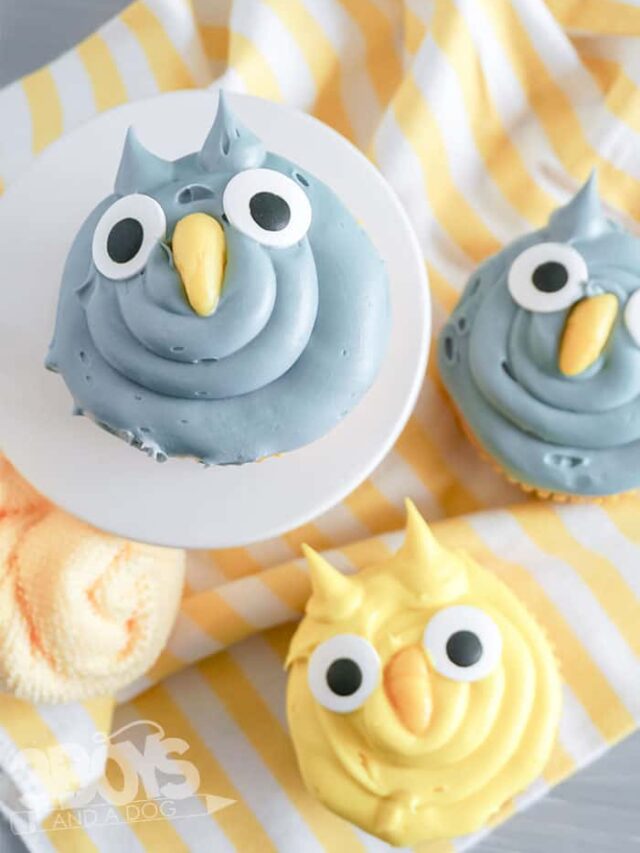 cropped-how-to-make-owl-cupcakes-700x1200-b.jpg
