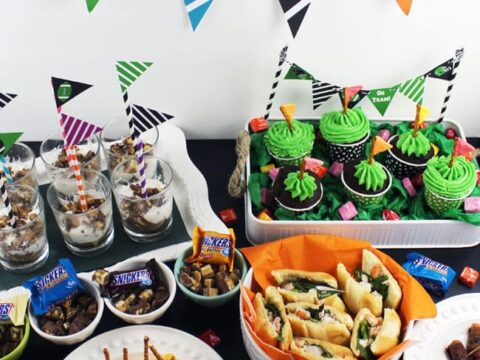 Image for Creative Football Desserts with Snickers and Starburst