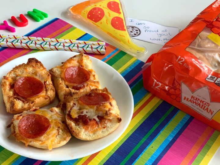 Image for The Best Mini Pizzas Recipe - Simple School Lunch Ideas