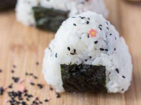 Image for Easy Onigiri Recipe – Japanese Rice Ball Snack
