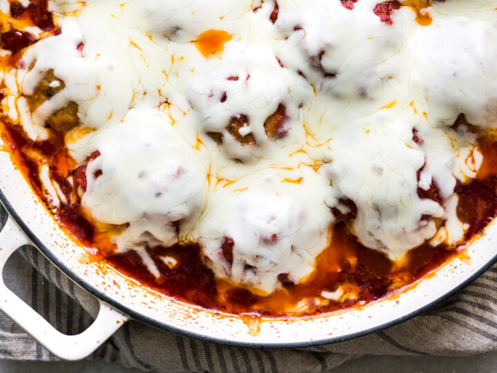 Image for Cheesy Chicken Parmesan Meatballs (low carb and keto friendly)