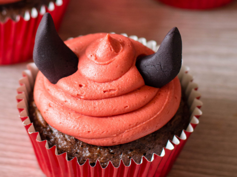 adorable evil cupcakes