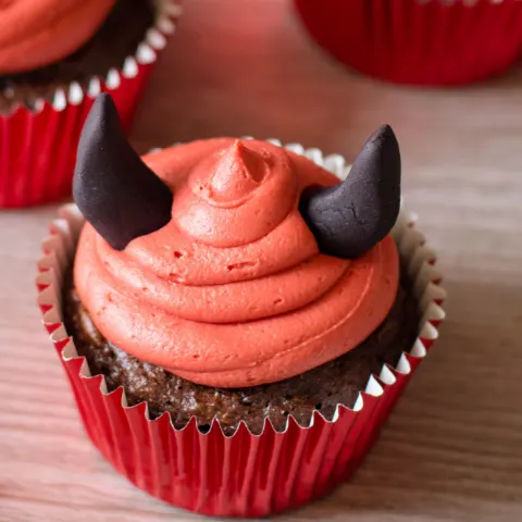 adorable evil cupcakes