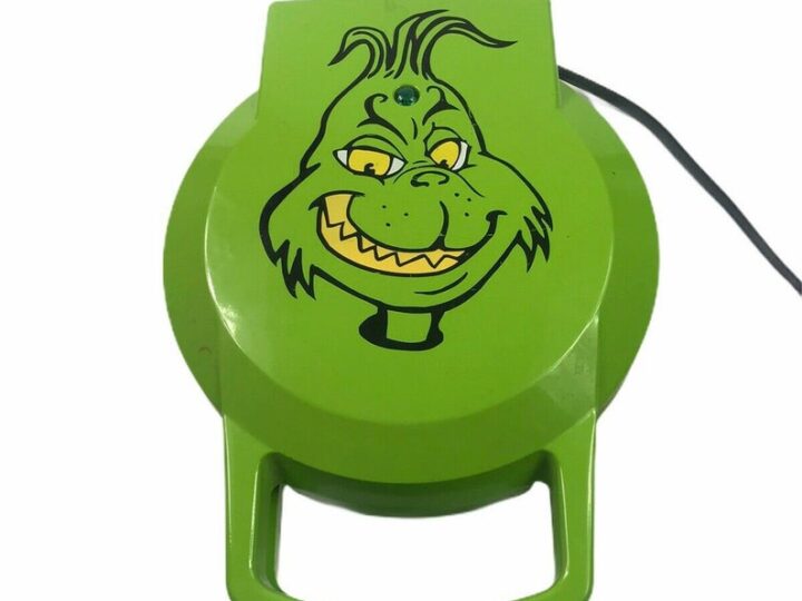 Image for Dr. Seuss The Grinch Who Stole Christmas Green Waffle Maker