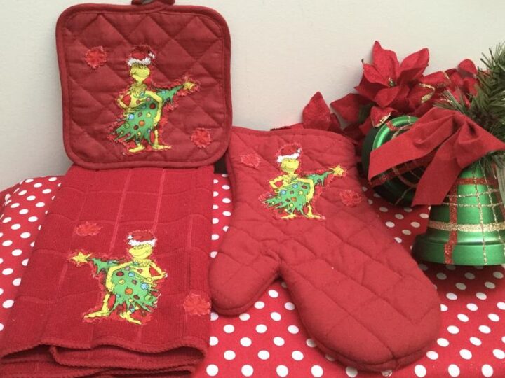 Image for Beautiful handmade Grinch inspired kitchen towel bundle/ Christmas