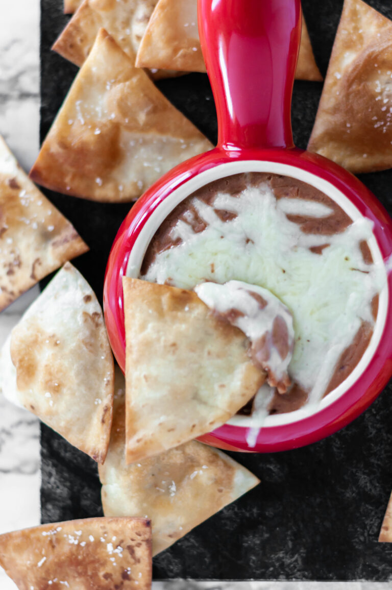 Slow cooker cheesy bean dip