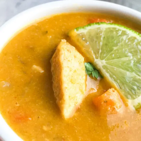 chicken soup with coconut and curry flavors of thailand