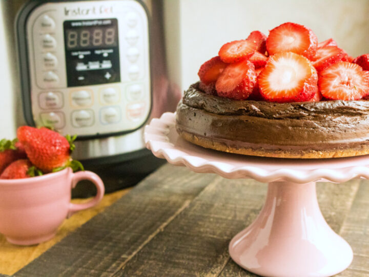 Image for Instant Pot Chocolate Cheesecake