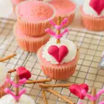 bow and arrow cupcakes for valentines