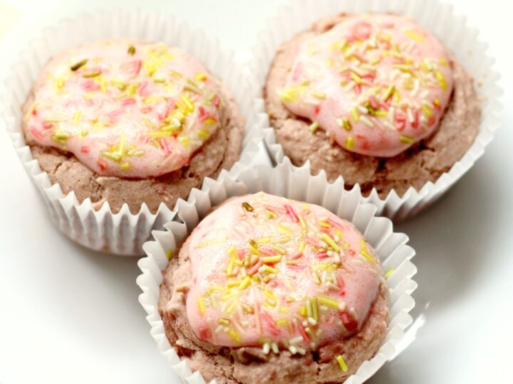 Image for Cream Stuffed Strawberry Shortcake Cupcakes