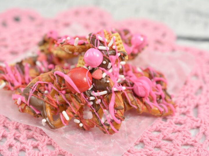 Image for Sweet and Salty Valentine's Day Bark