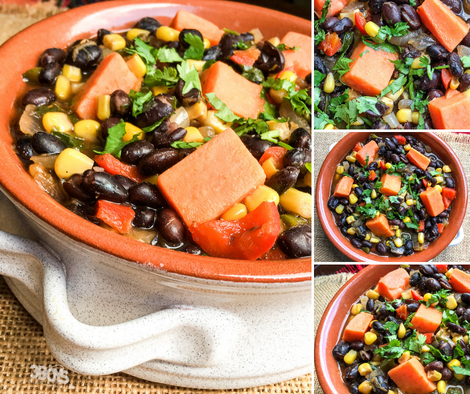 delicious soup that is full of veggies
