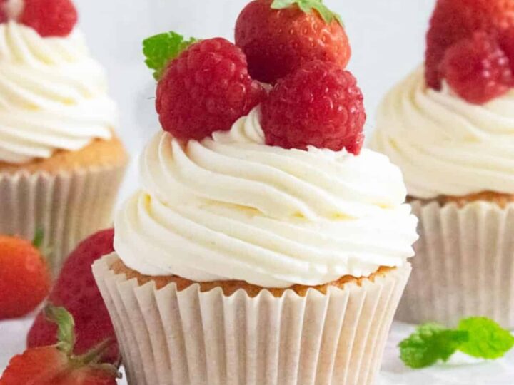 Image for Strawberries and Cream Cupcakes