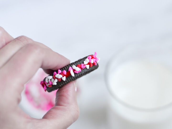 Image for Valentine Oreos & Oreo Krispies Treats