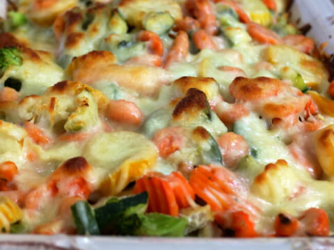 Image for Easy Cheesy Chicken Vegetable Casserole