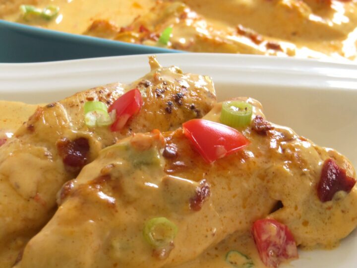 Image for Chile Con Queso Chicken Casserole