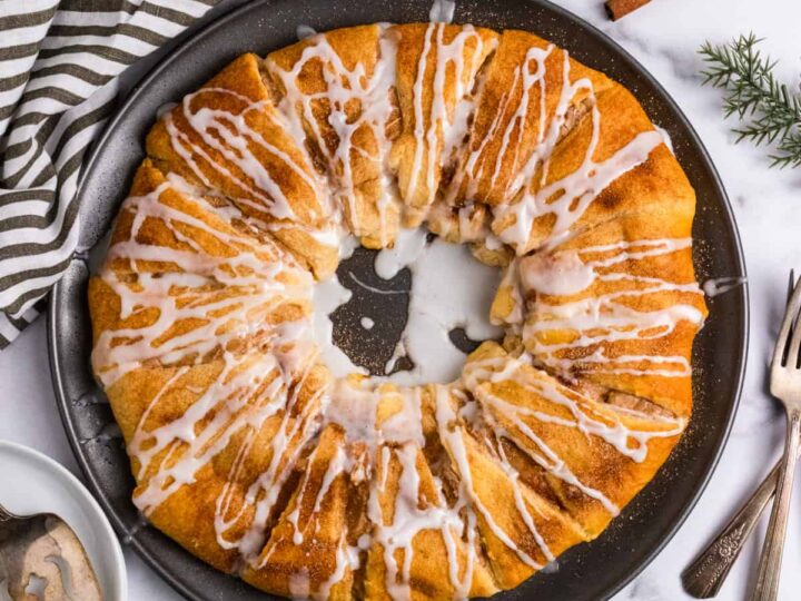 Image for Cinnamon Crescent Roll Cheesecake Stuffed Wreath