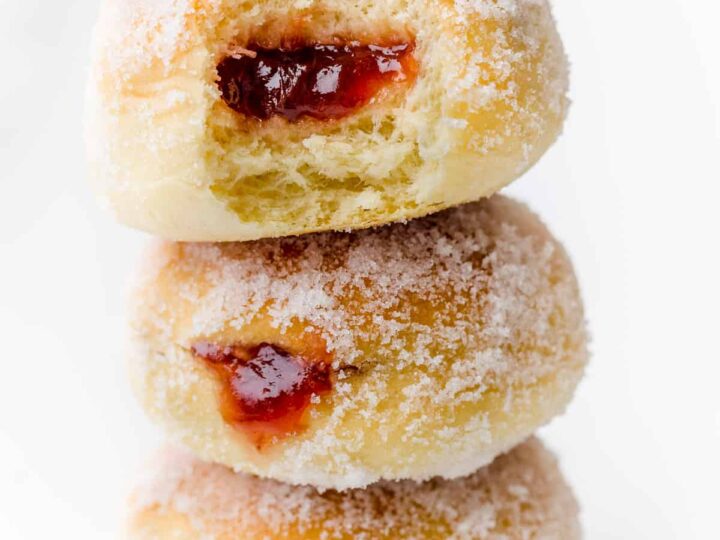 Image for Baked Donuts Filled with Jelly (VIDEO)