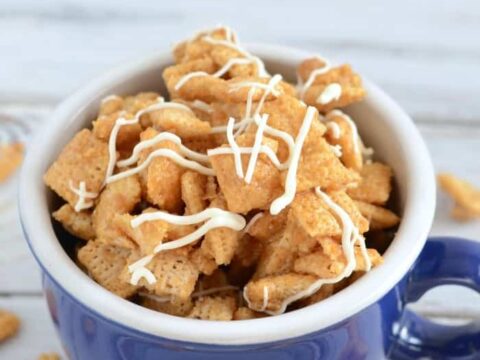 Image for Crunchy Cinnamon Chex Mix Recipe