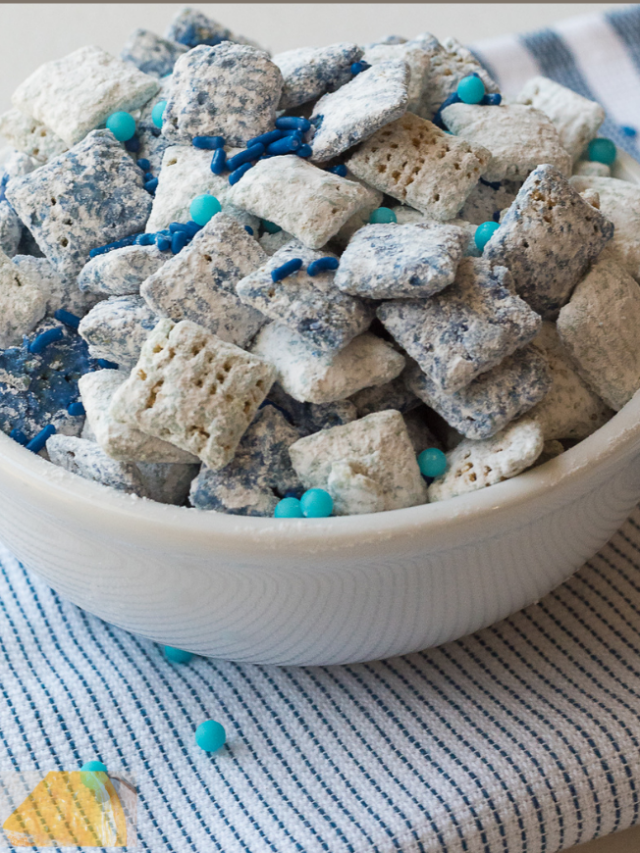 Simple Blue Puppy Chow Recipe