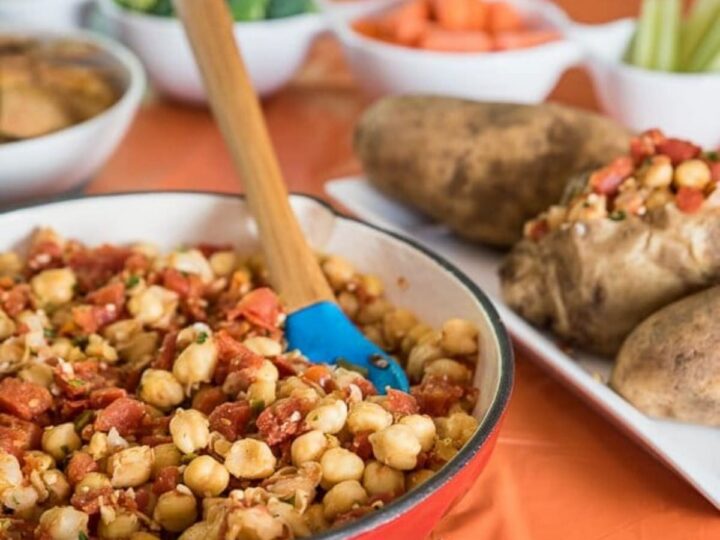 Image for Vegan Chickpea Tomato DIp and Spiced Pita Chips