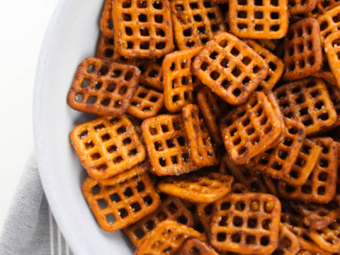 Image for Apple Spice Pretzels Recipe