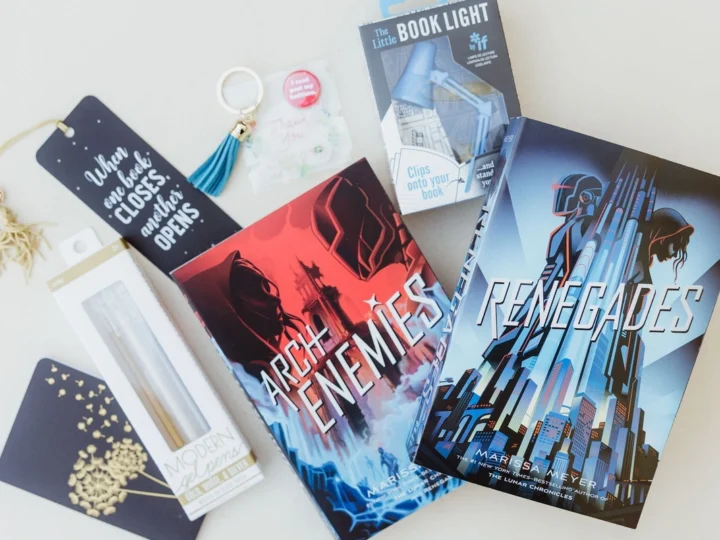 Image for Box of Books for Teens & Young Adults