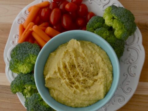 Image for An easy, healthy hummus recipe