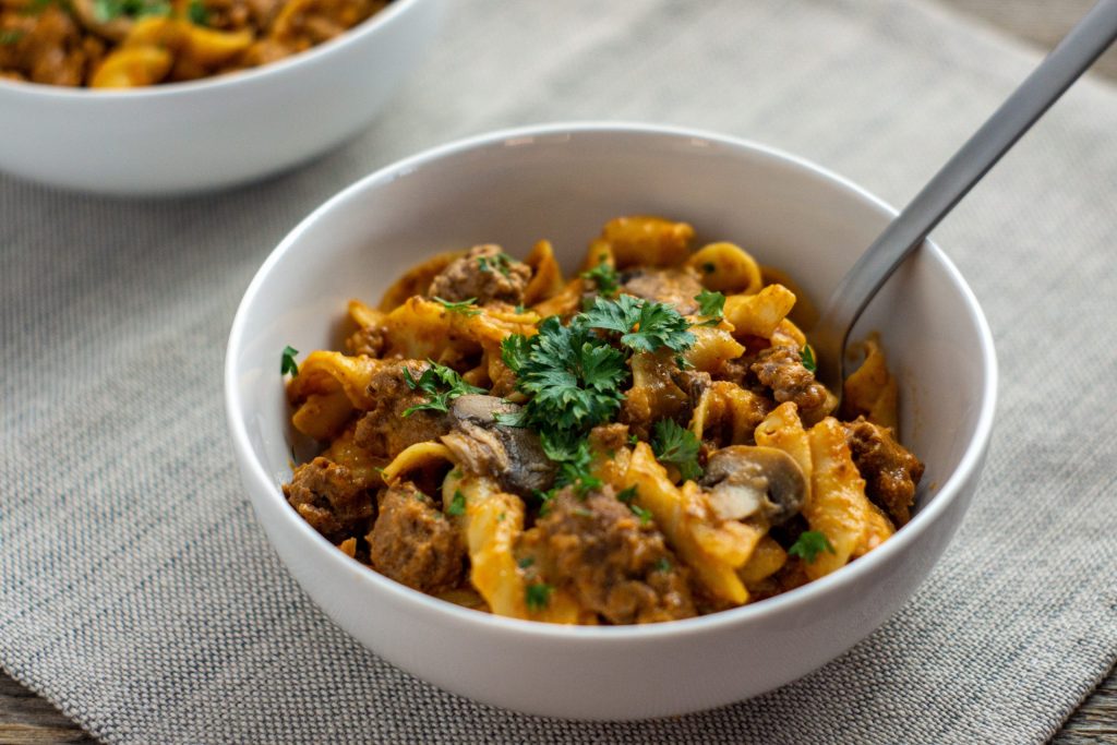 Hamburger stroganoff casserole with egg noodles