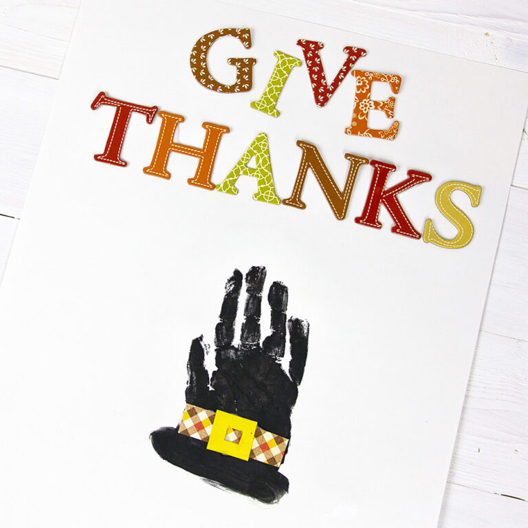 Pilgrim Hat Handprint Art for kids