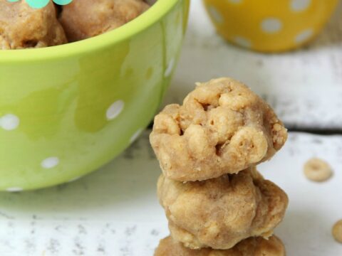 Image for Homemade Peanut Butter Cheerio Dog Treats