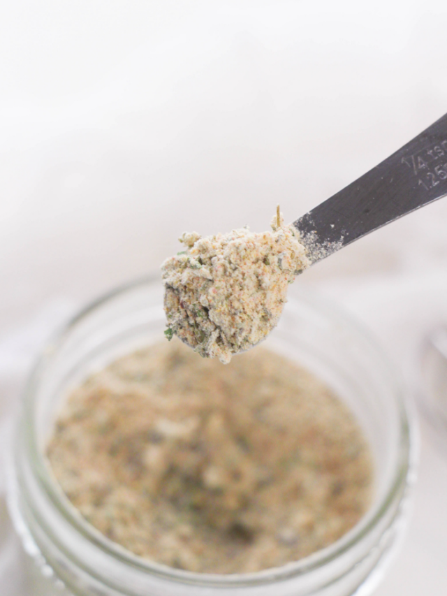 Copycat Mrs Dash Garlic and Herb Spice Blend