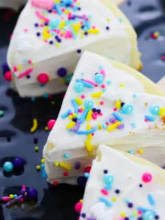 cropped-unicorn-cheesecake-pops-6.png