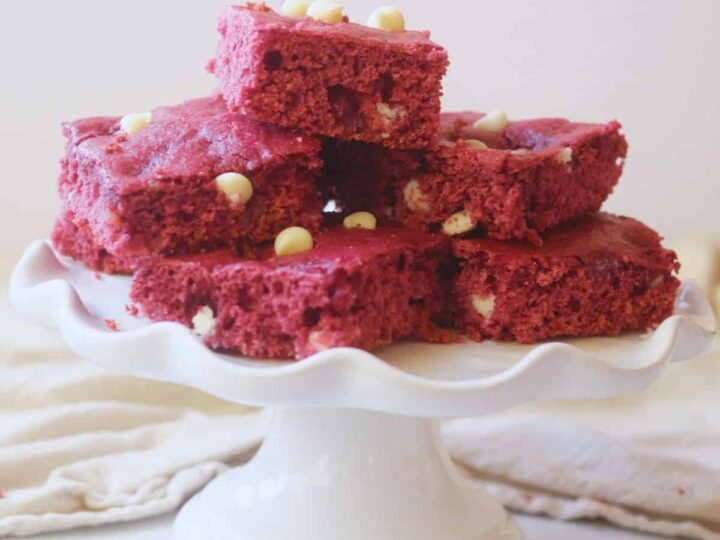 Image for Red Velvet Brownies (Plus 2 Cute Ideas To Gift Them!)
